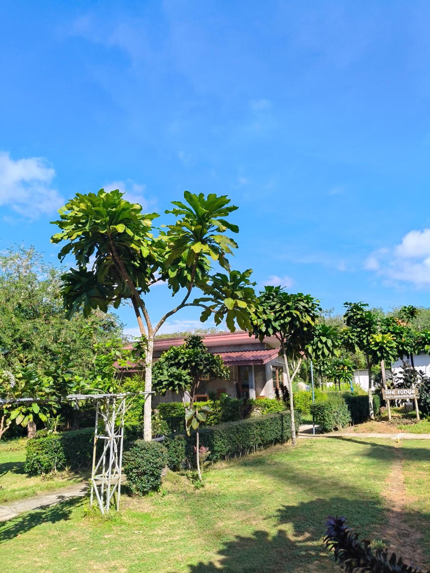 The Lodge At Koh Kood Ko Kut Bagian luar foto