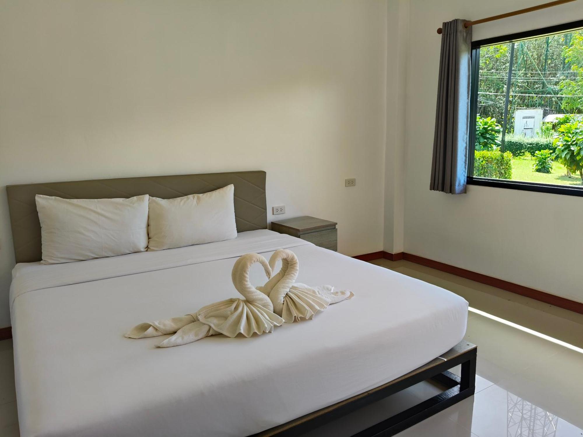 The Lodge At Koh Kood Ko Kut Bagian luar foto